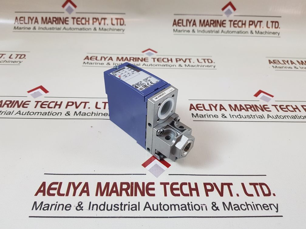 Telemecanique Xmla020C2S12 Pressure Switch