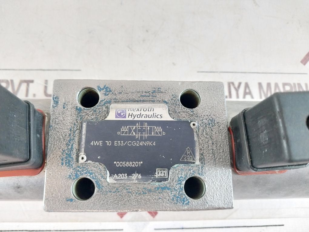 Rexroth 4We 10 E33/Cg24N9K4 Solenoid Valve