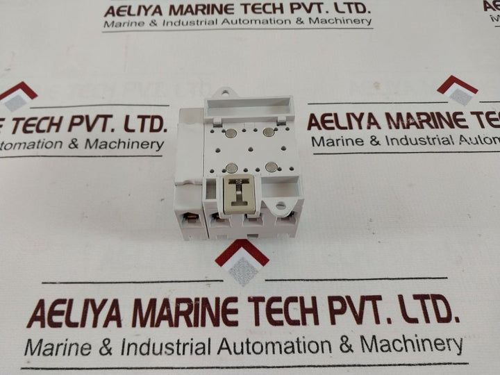 Benedikt & Jager 487 2217-31T Main Switch 4-pole