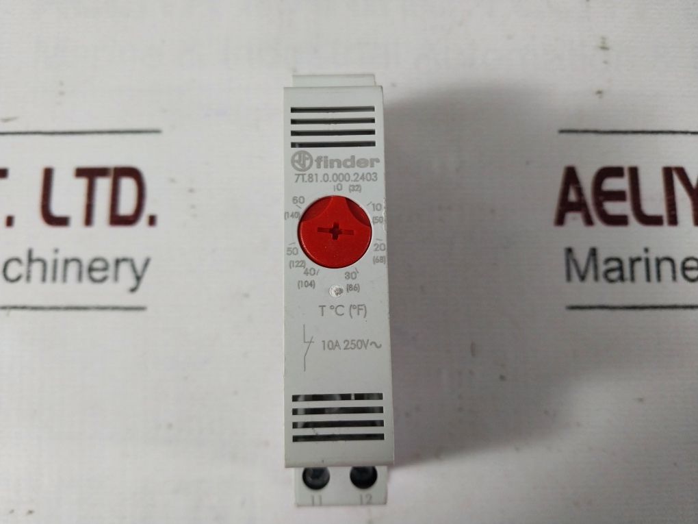 Finder 7T.81.0.000.2403 Thermostat Sensor