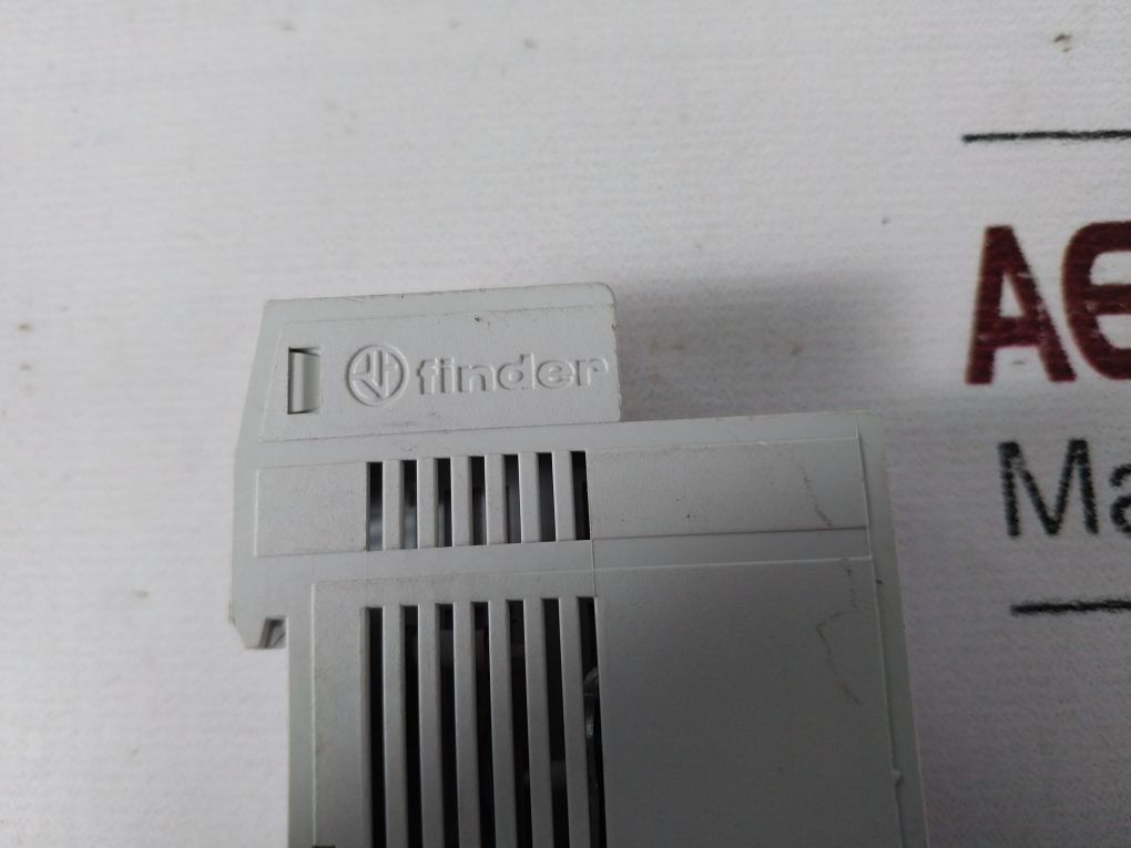 Finder 7T.81.0.000.2403 Thermostat Sensor