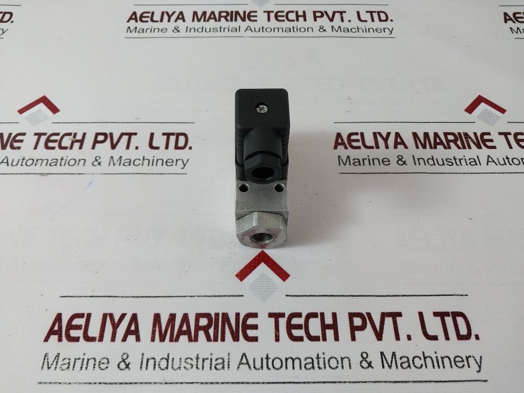 Rexroth 0821100013 Pressure Switch 