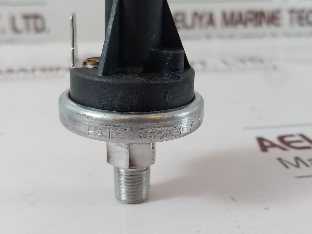 Honeywell 76583-7 Pressure Switch Free Shipping