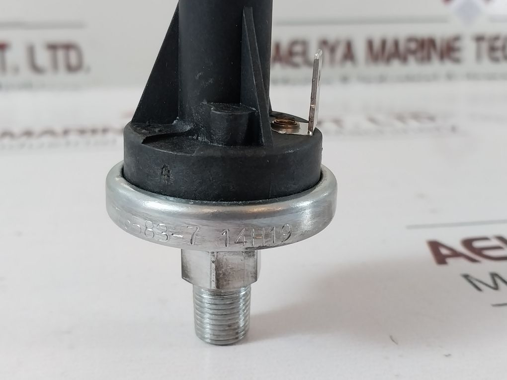 Honeywell 76583-7 Pressure Switch Free Shipping