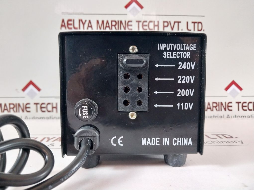 Seven Star St-100 Step Up & Down Transformer 110/220V