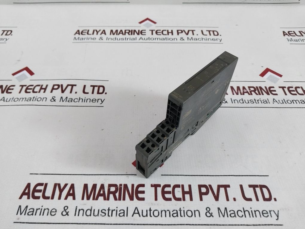 Siemens 6Es7 131-4Bb00-0Ab0 Input Module 6Es7 193-4Cb10-0Aa0