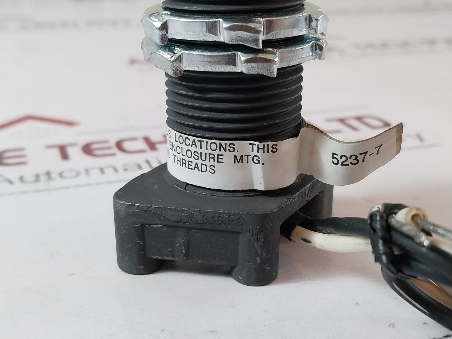 Adalet 5237-7 Explosion Proof Pilot Light/Switch Redseries Xlp