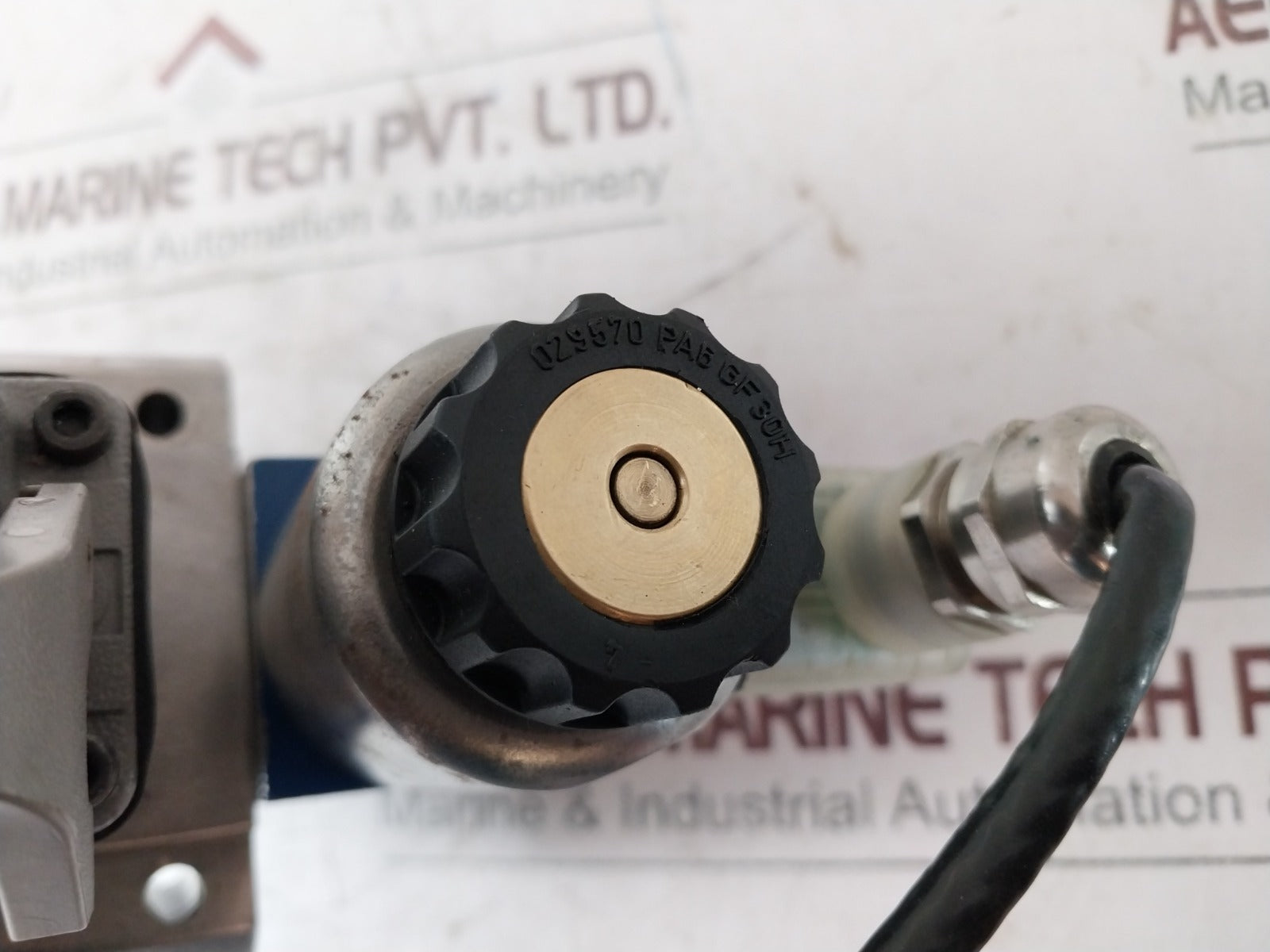 Rexroth R901186443 Solenoid Valve 4We 6 Jb62/Eg24N9K4 So945