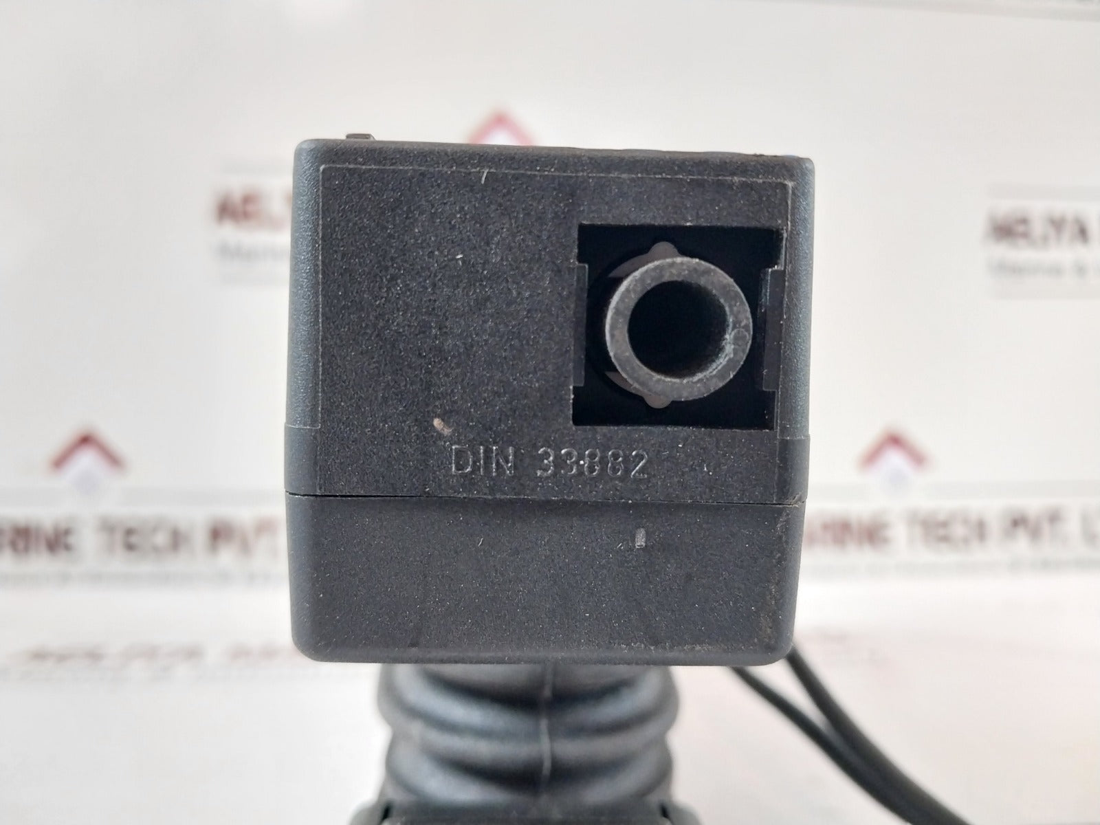 Drager Accuro Din 33882 Detector Tube Pump Armj-f011