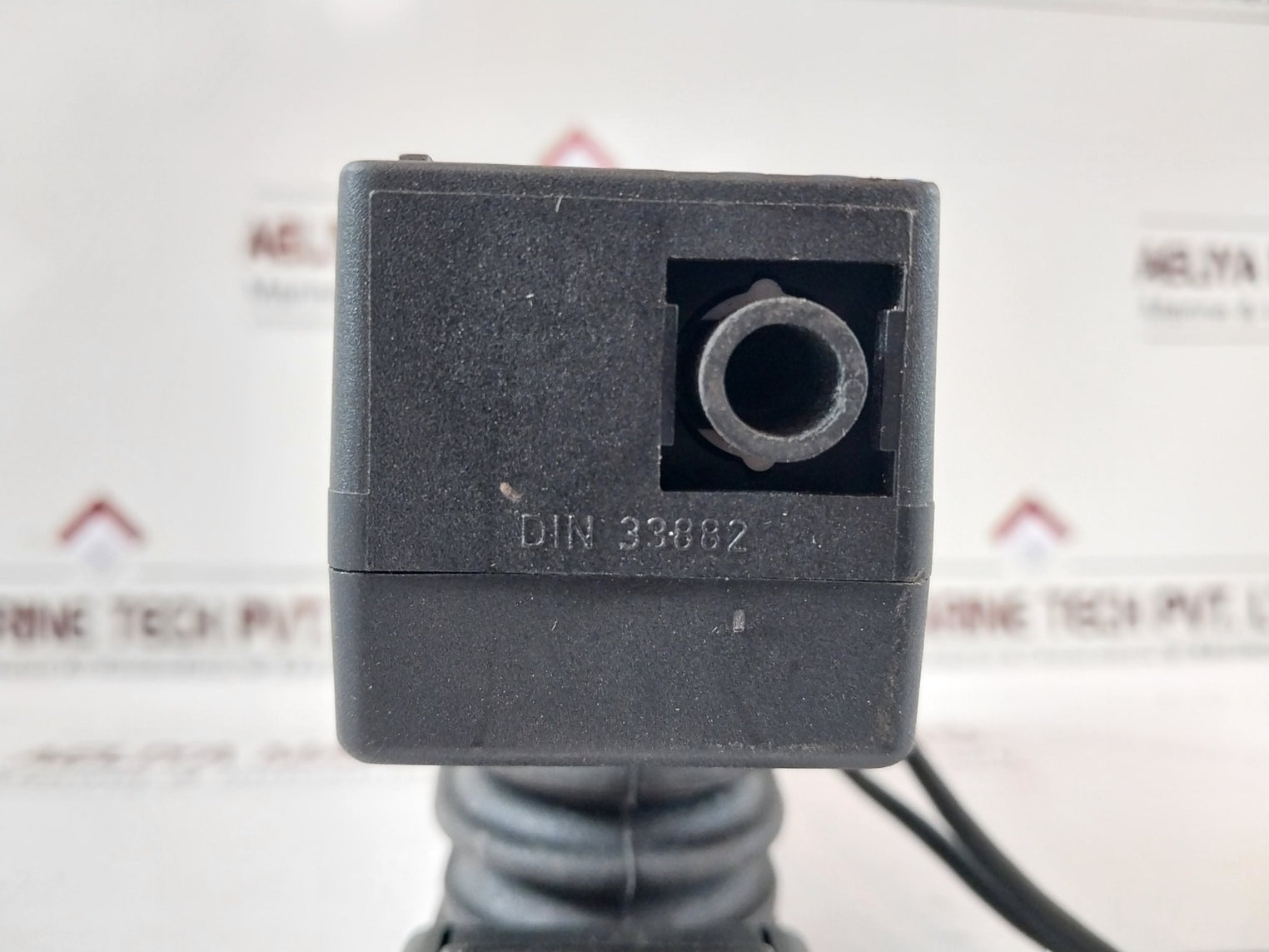 Drager Accuro Din 33882 Detector Tube Pump Armj-f011