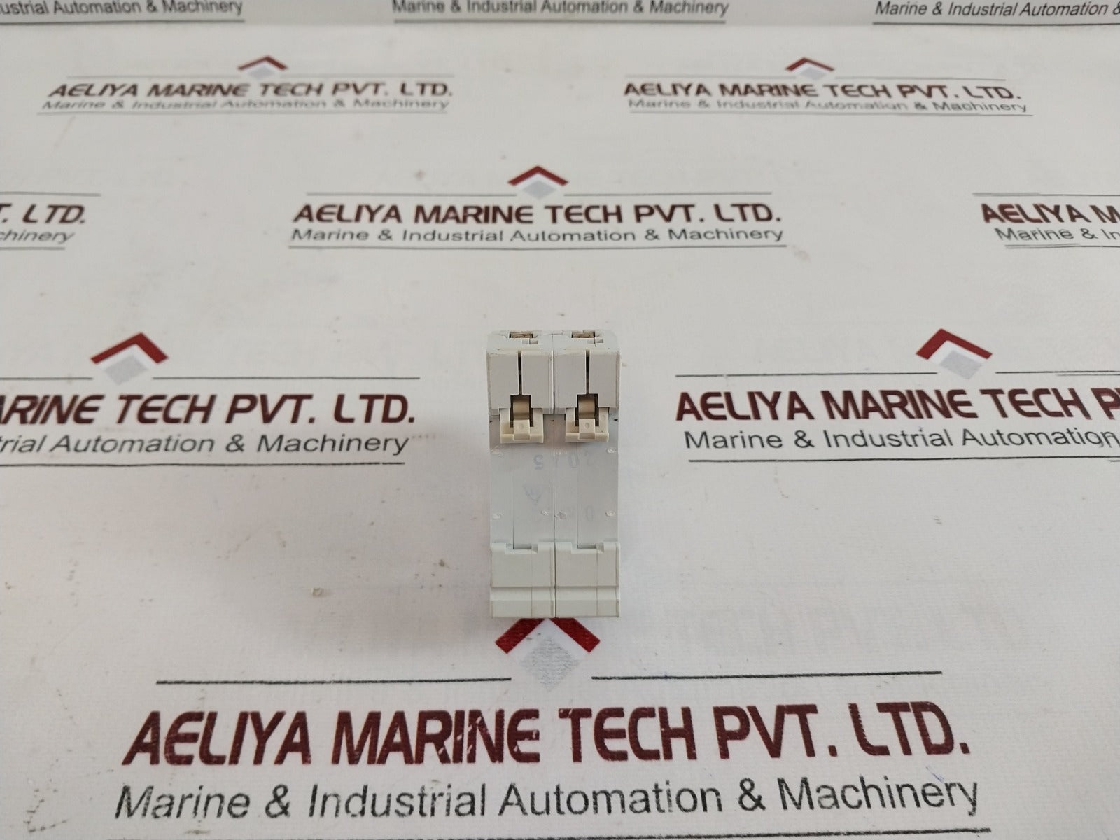 Dek 101-2/20 C20 Circuit Breaker 3000 A
