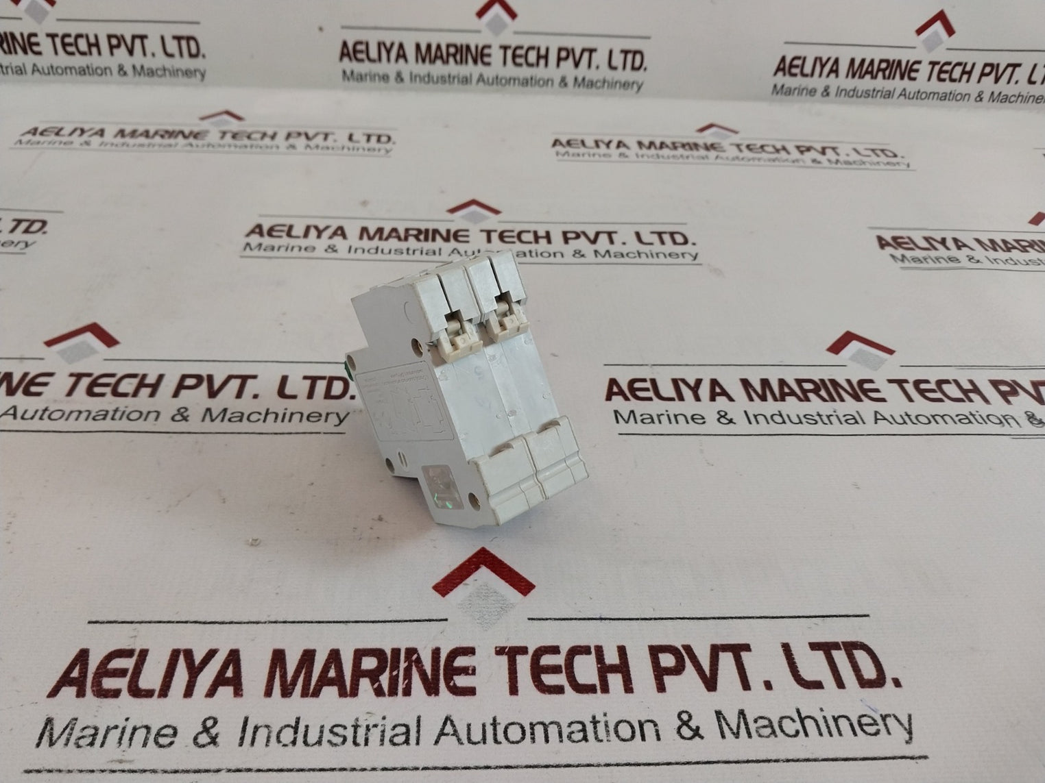 Dek 101-2/20 C20 Circuit Breaker 3000 A