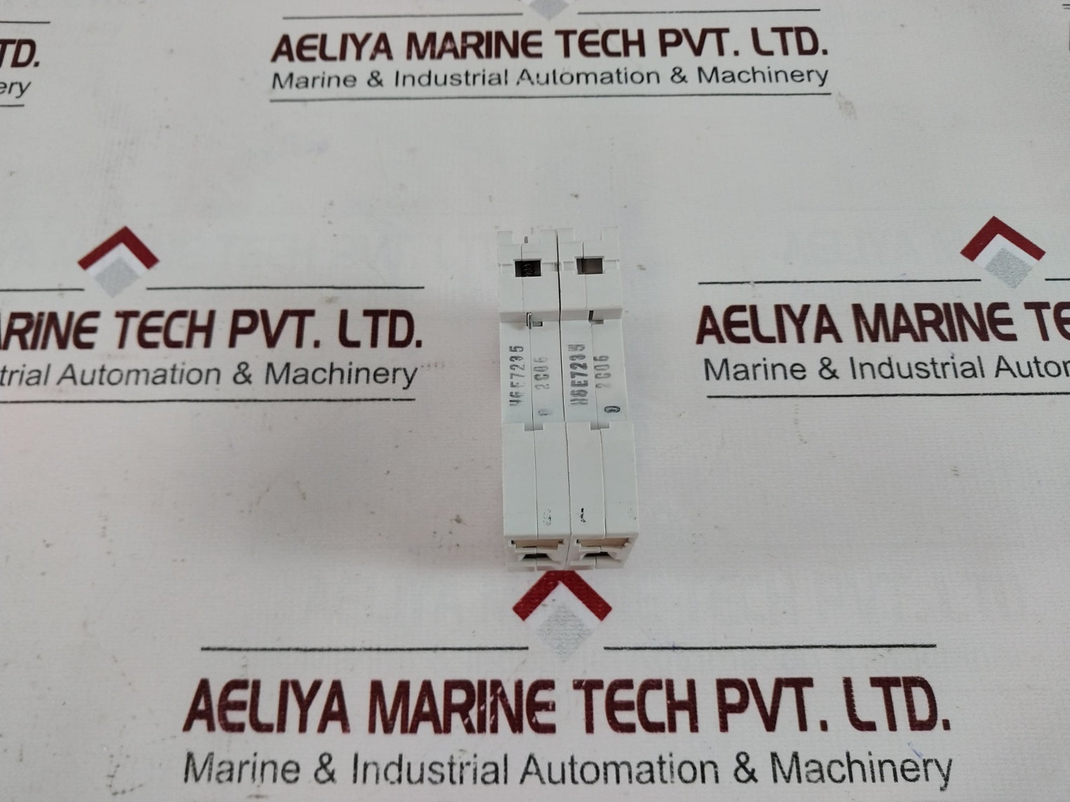Siemens 5Sx42 C6 2-pole Circuit Breaker ~240/415V
