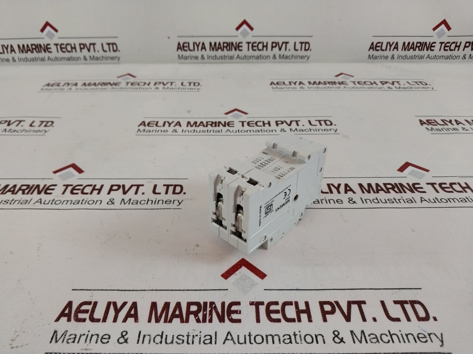 Siemens 5Sx42 C6 2-pole Circuit Breaker ~240/415V