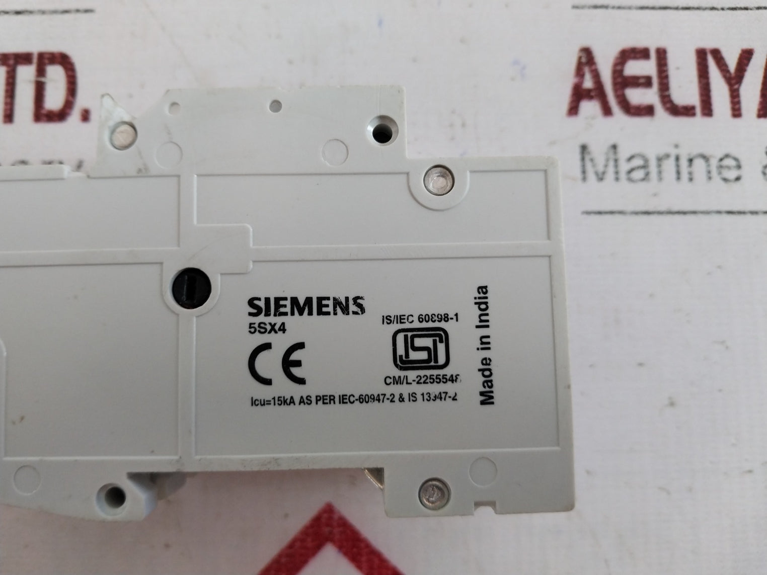 Siemens 5Sx42 C6 2-pole Circuit Breaker ~240/415V