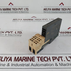 Siemens 6Es7 138-4Ca00-0Aa0 Module With 6Es7 193-4Ce10-0Aa0 Terminal Base