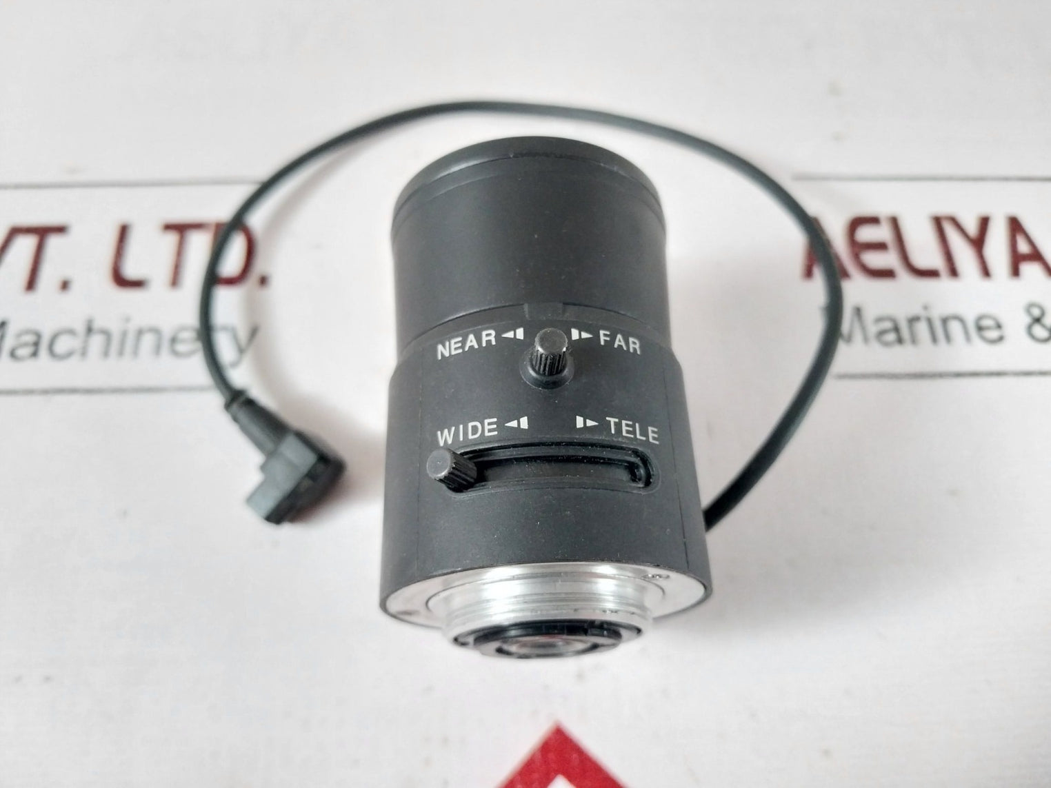 Fujinon Yv5X2.7R4B-sa2L Cs-mount Vari-focal Lens