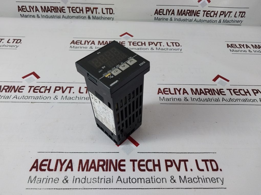 Omron E5Ck-aa1-500 Digital Controller