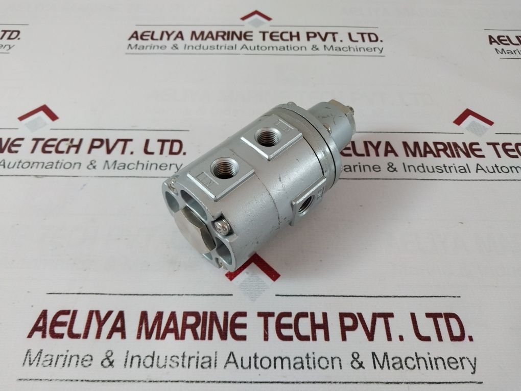 Smc Il211-02 Lock Up Valve