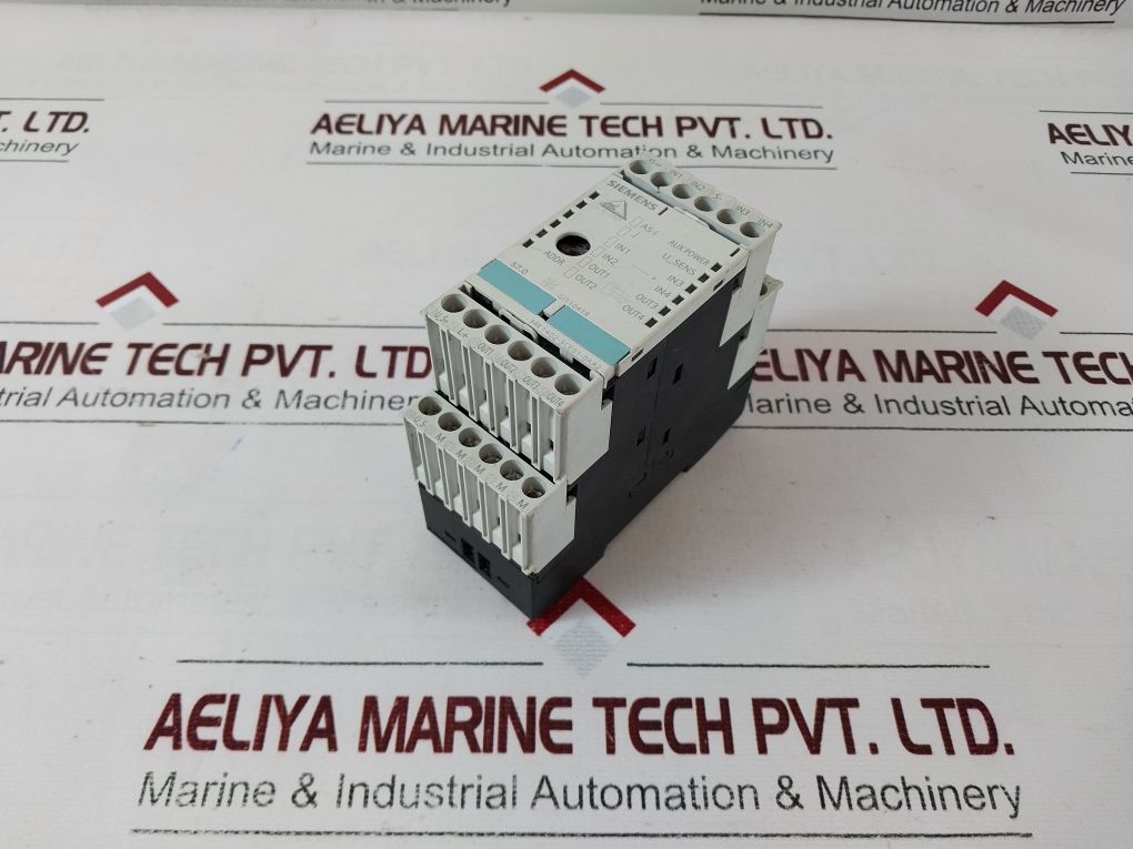 Siemens 3Rk1402-3Ce01-0Aa2 Interface Module