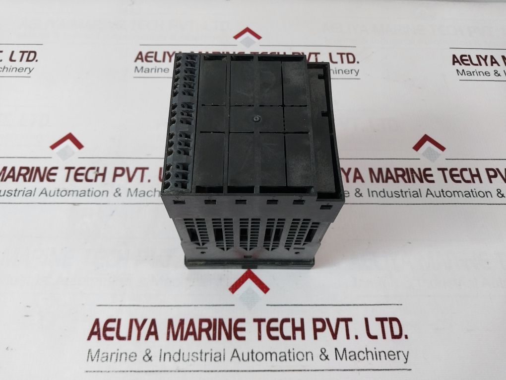 Pma Ks42-112-0000E-000 Temperature Controller Vers.2.7