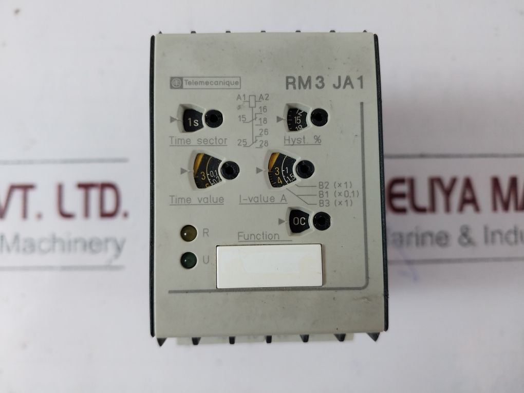 Telemecanique Rm3 Ja112Mw Programmable Relay