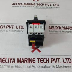 Schneider V 02 Switch Body For Switch Disconnector With Padlockable Handle