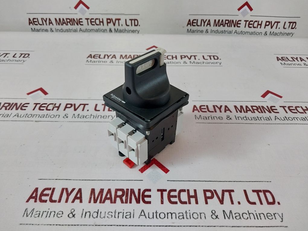 Schneider V 02 Switch Body For Switch Disconnector With Padlockable Handle
