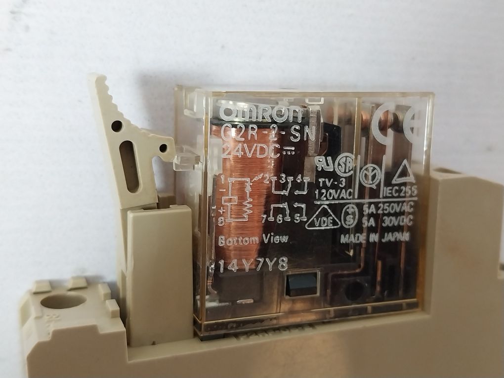 Omron G2R-2-sn Relay