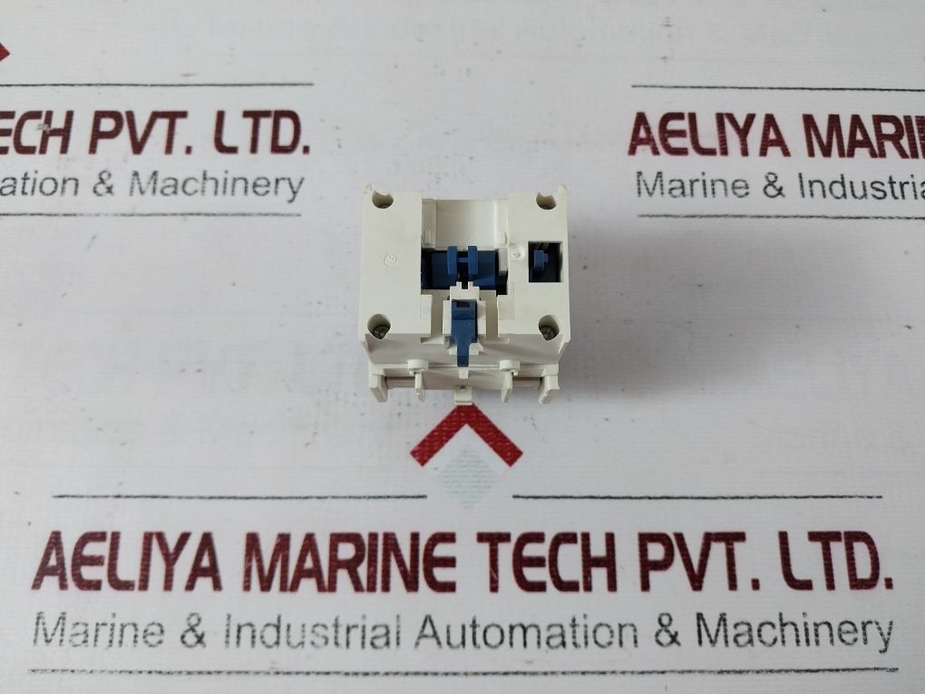 Schneider Electric Ladr2 Time Delay Block 0.1-30S 