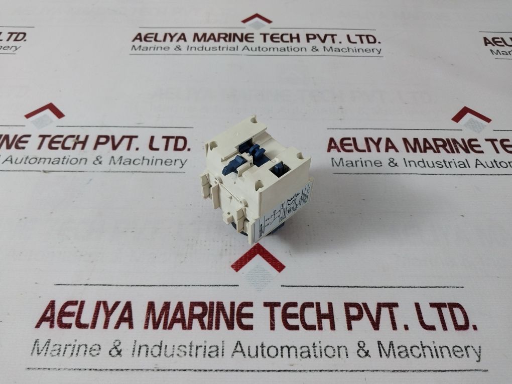 Schneider Electric Ladr2 Time Delay Block 0.1-30S 