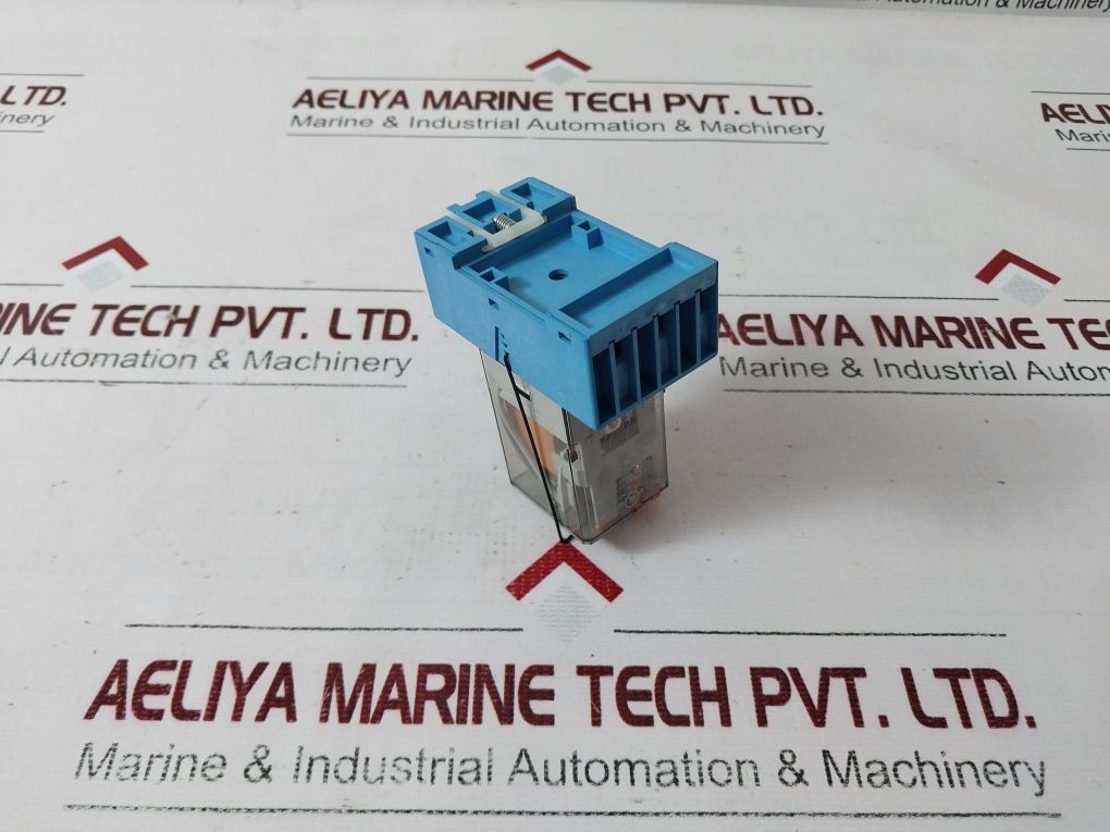 Finder 60.13.8.230.0040 Relay