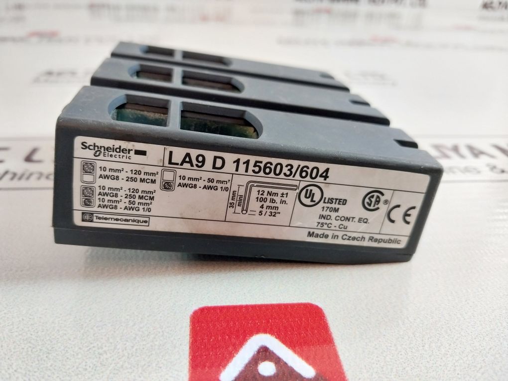 Schneider Electric/Telemecanique La9 D 115603/604 Terminal Block