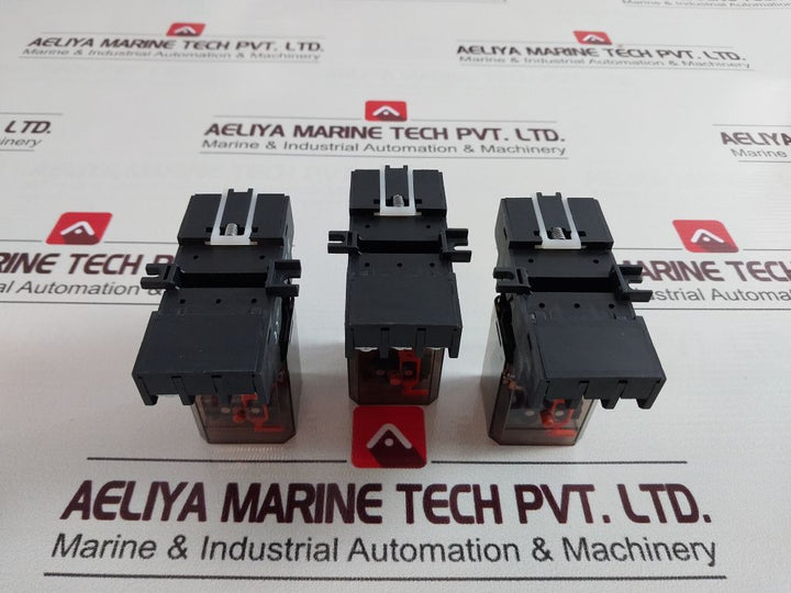Schrack Rm732615 Relay With Rm78705 Socket