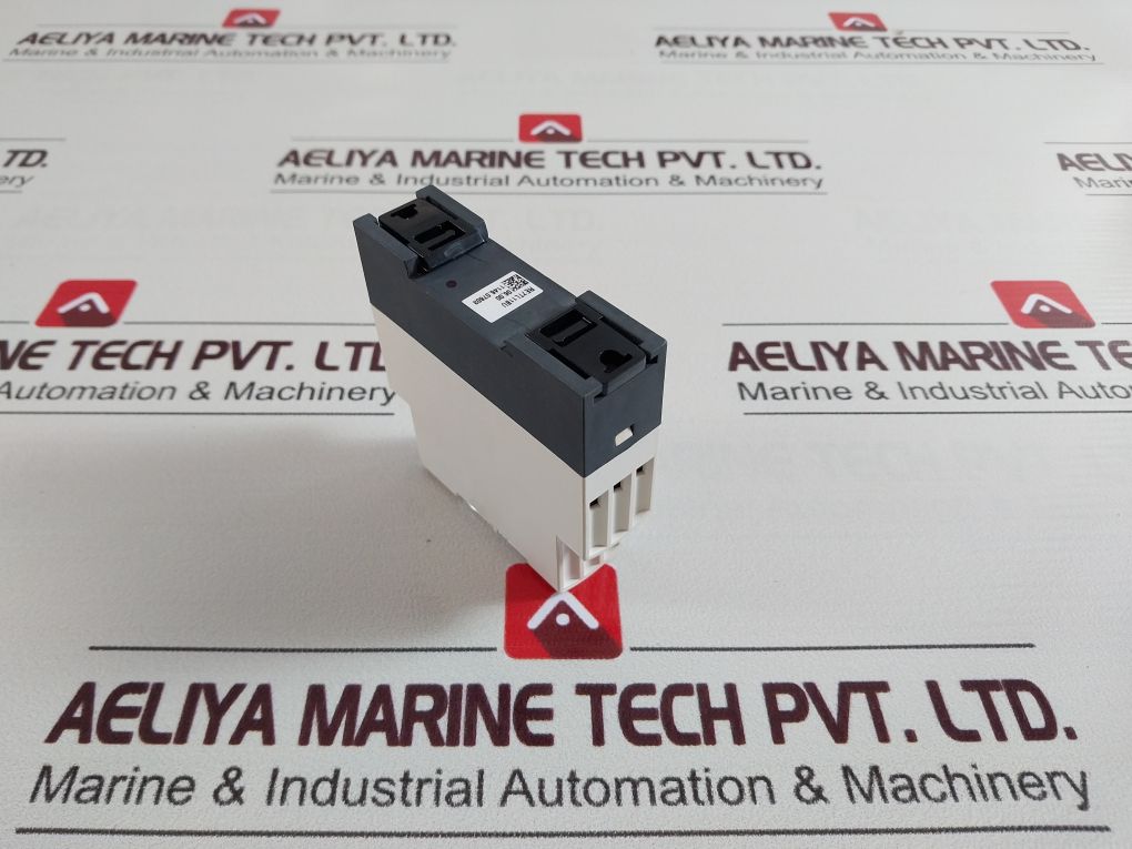 Schneider Electric Re7Tl11Bu On Delay Time Relay