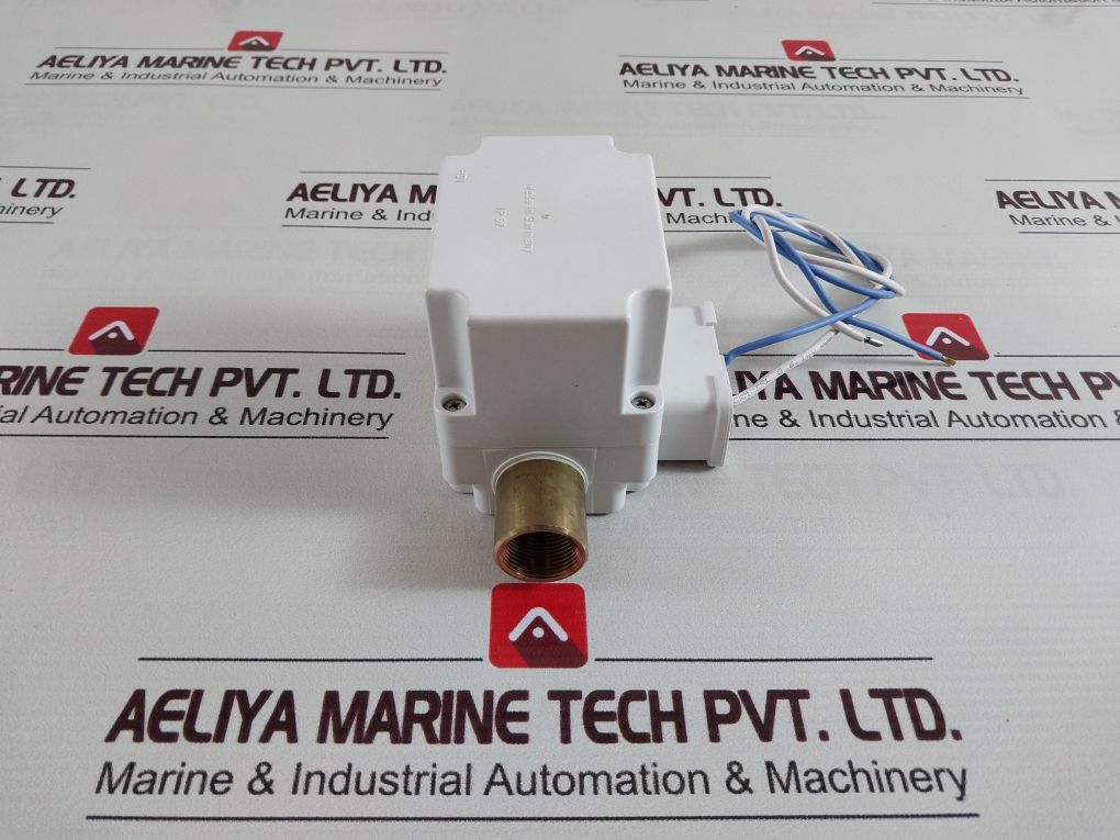 Aqua Signal 9840062500 Connection Box With Ignition Unit Hole