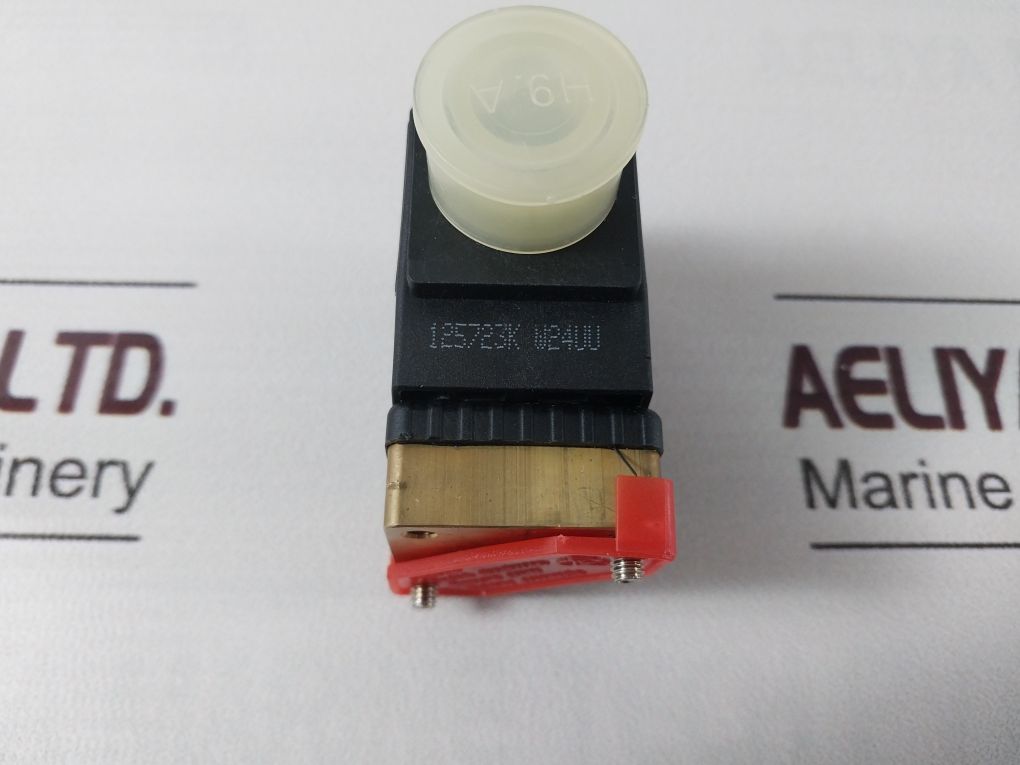 Burkert 6013 A 2,0 Fpm Ms Solenoid Valve W25Uu