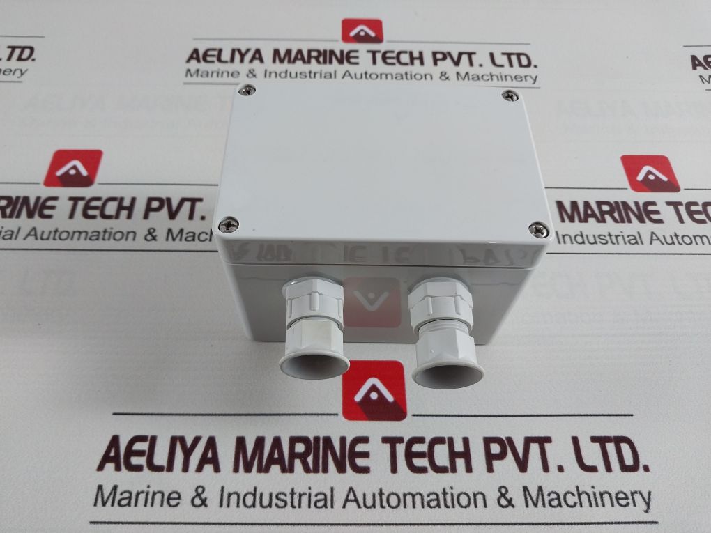 Aqua Signal 8332901300 Voltage Converter