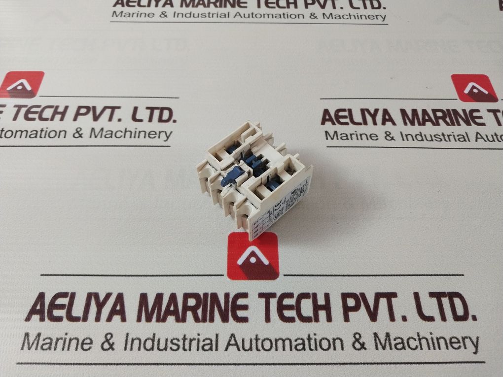 Lot Of 2X Telemecanique Ladn40 Contact Block 690V 10A