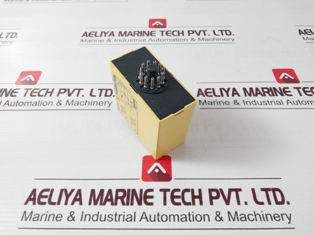 Unic Mc-210.1 Voltage Relay 0-20 V
