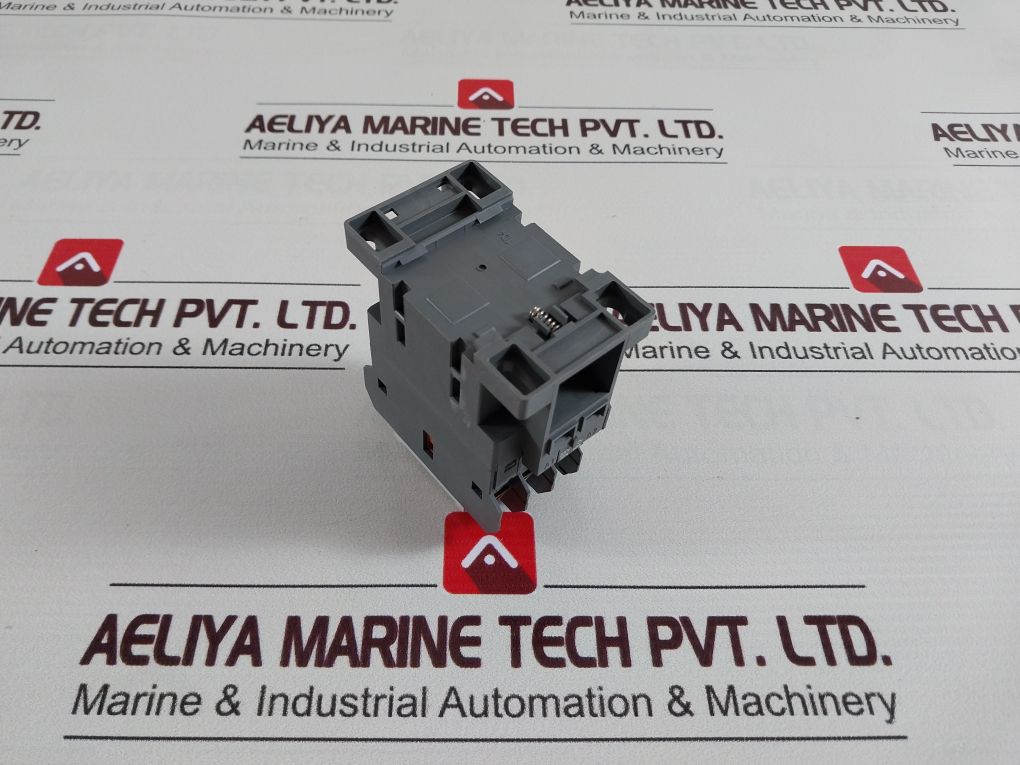 Ls Mc-9B Contactor With Base 440V 9A Ac200V 50Hz,Ac220V 60Hz