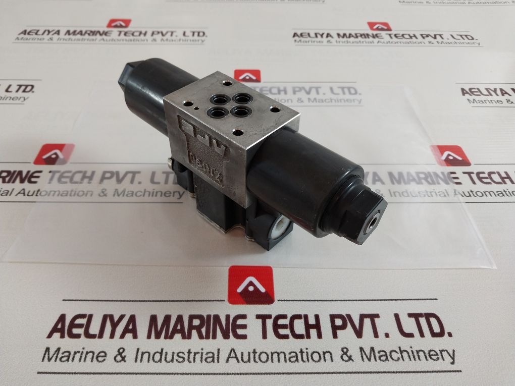 Yuken Dsg-01-3C4-d24-70 Directional Valve