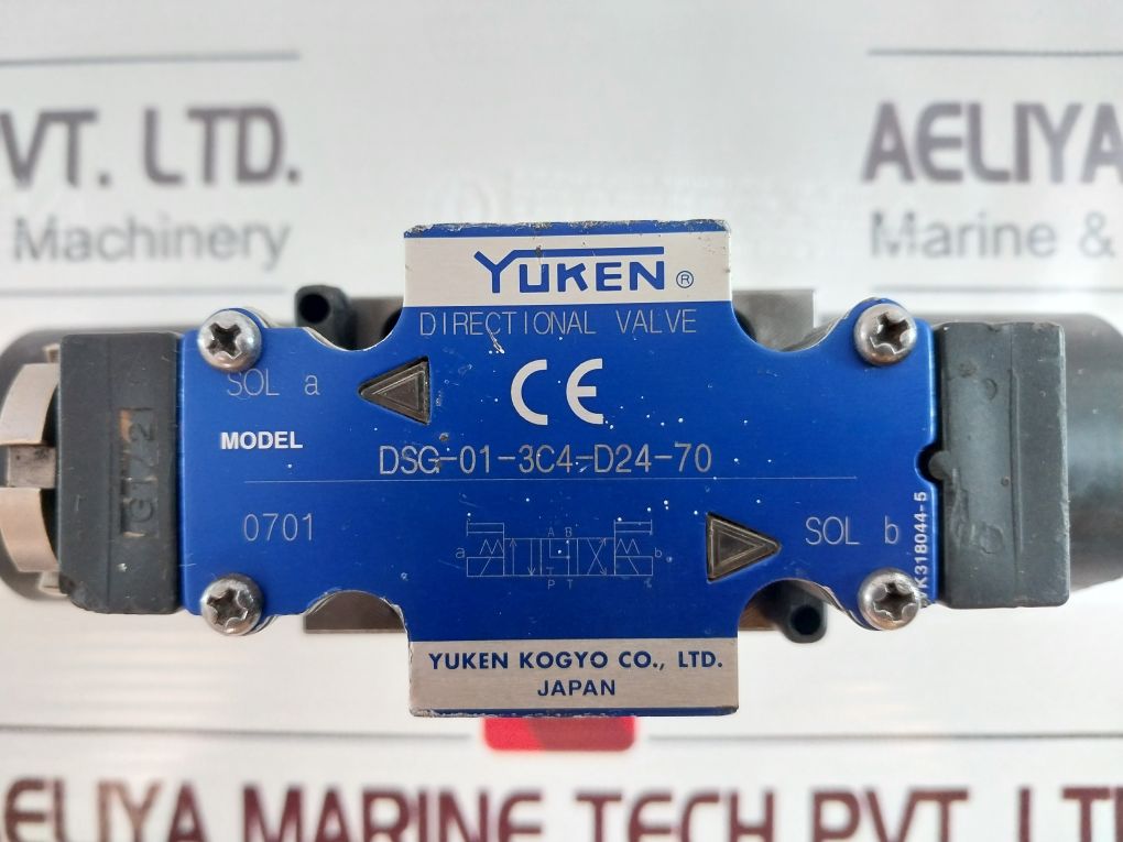 Yuken Dsg-01-3C4-d24-70 Directional Valve