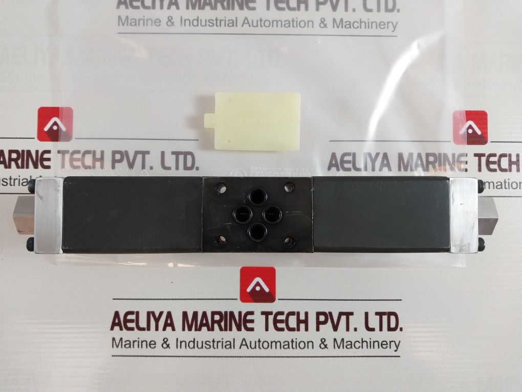 Atos Dha-0713/M 24 4/3 Directional Control Valve 0A-24Dc