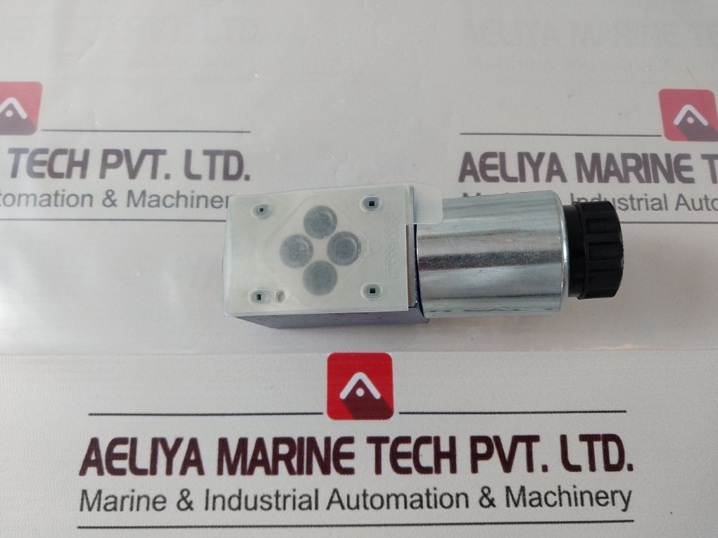 Rexroth R900561276 Directional Control Valve 4We 6 Y62/Eg24N9K4 350 Bar