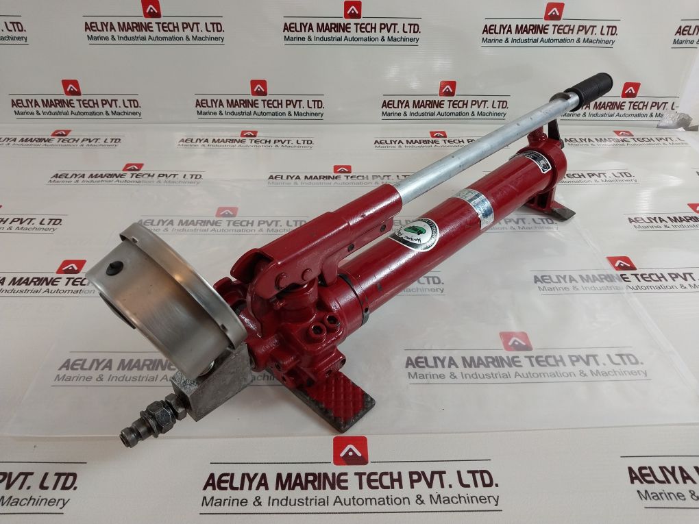 Hanmi P-3-1500 Hydraulic Hand Pump With En837-1 Pressure Gauge