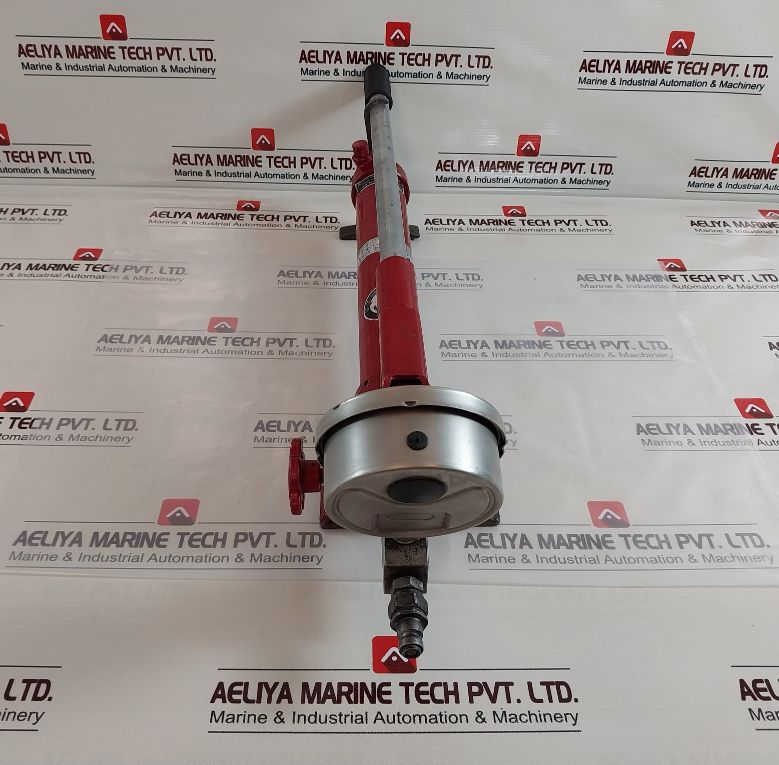 Hanmi P-3-1500 Hydraulic Hand Pump With En837-1 Pressure Gauge