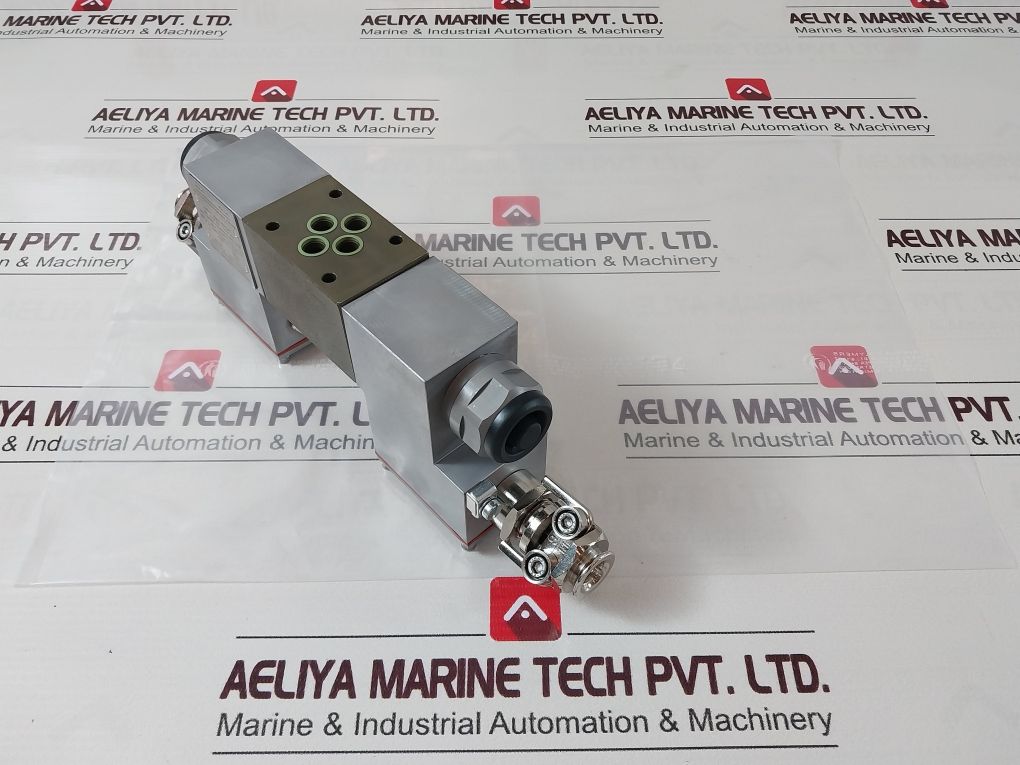 Rexroth R901025350 Pressure Reducing Valve 3Drep 6 C-22/25Eg24Xej/V