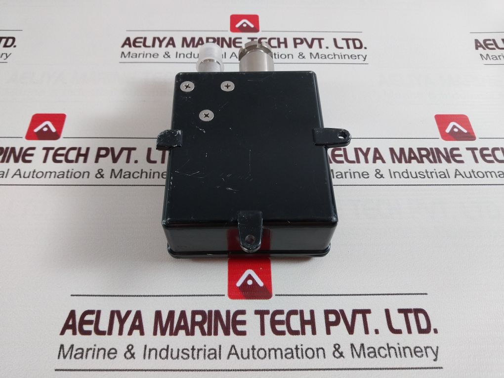 Nagano Keiki Cq20-333 Pressure Switch 70 Kgf/Cm2