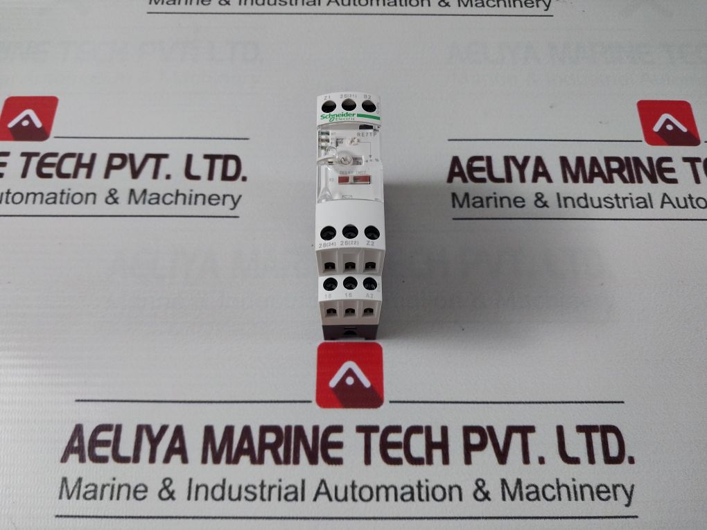 Schneider Electric Re7Tp13Bu
